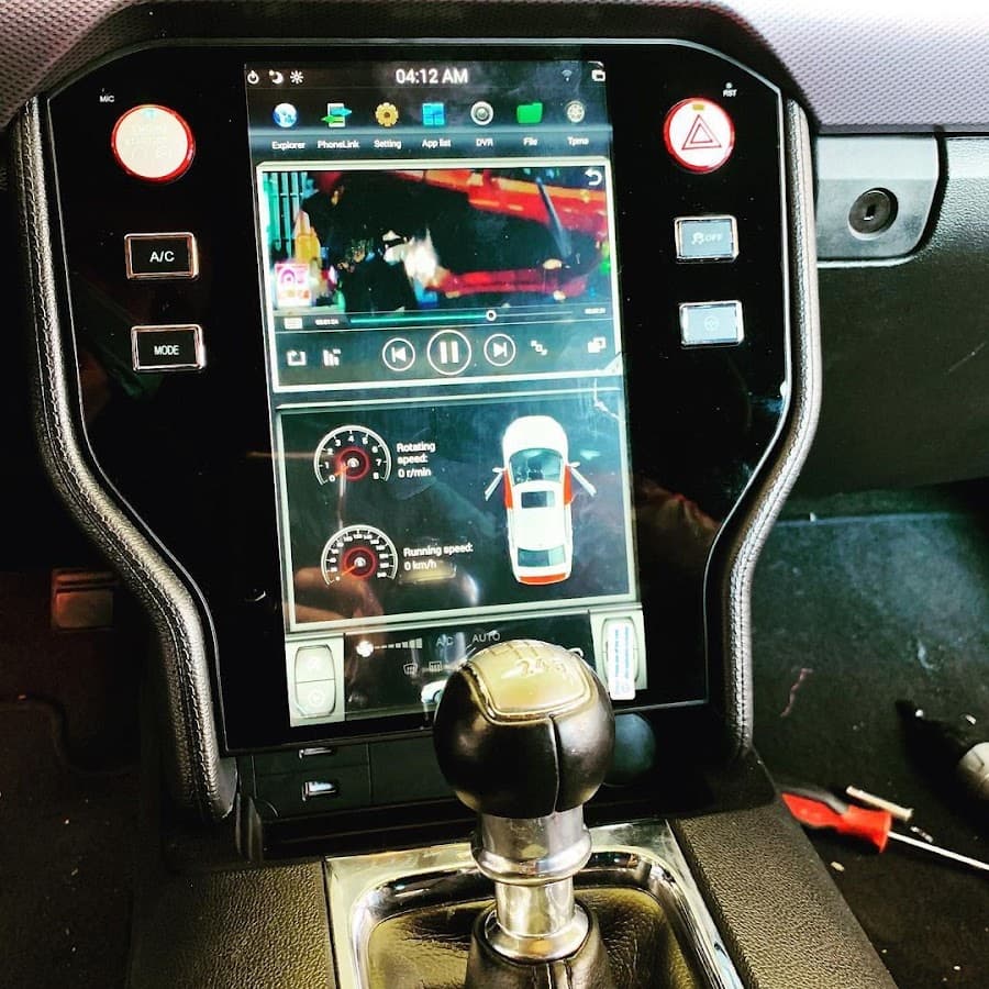 Onlinecarstereo image 9