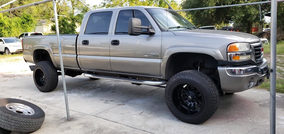 Kingdom Motorsports image 9