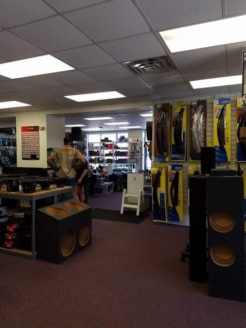 D. Benton's Audio/Video & Truck Accessories image 9