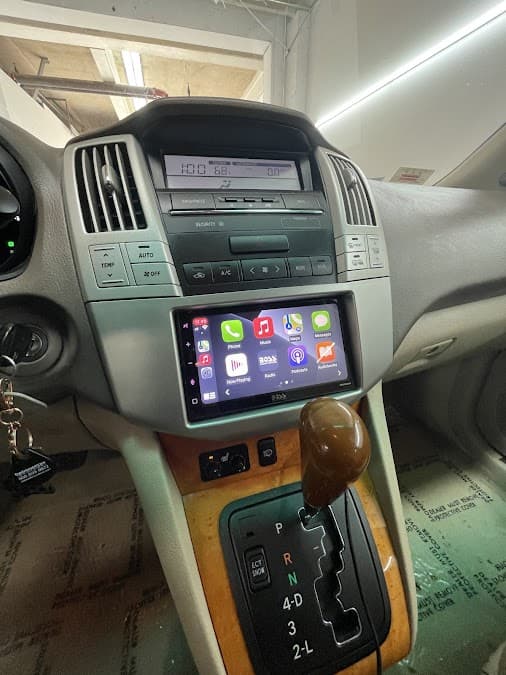 Charged Up Customs car audio shop in Rockville, Maryland photo 10