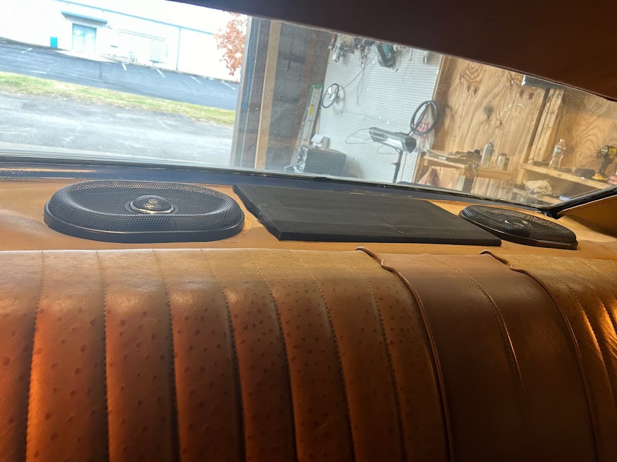 Bluegrass Beats car audio shop in Bowling Green, Kentucky photo 7