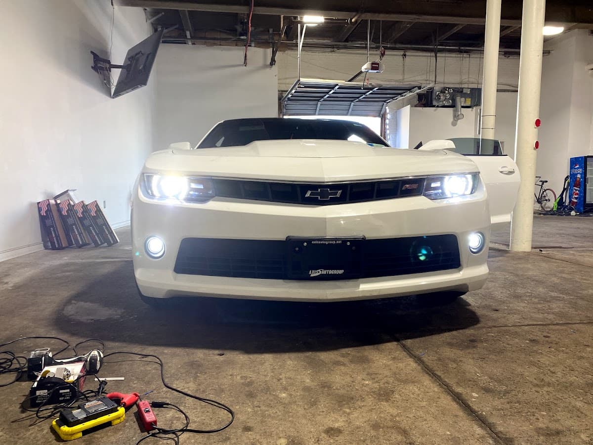 High class auto sound & security image 3