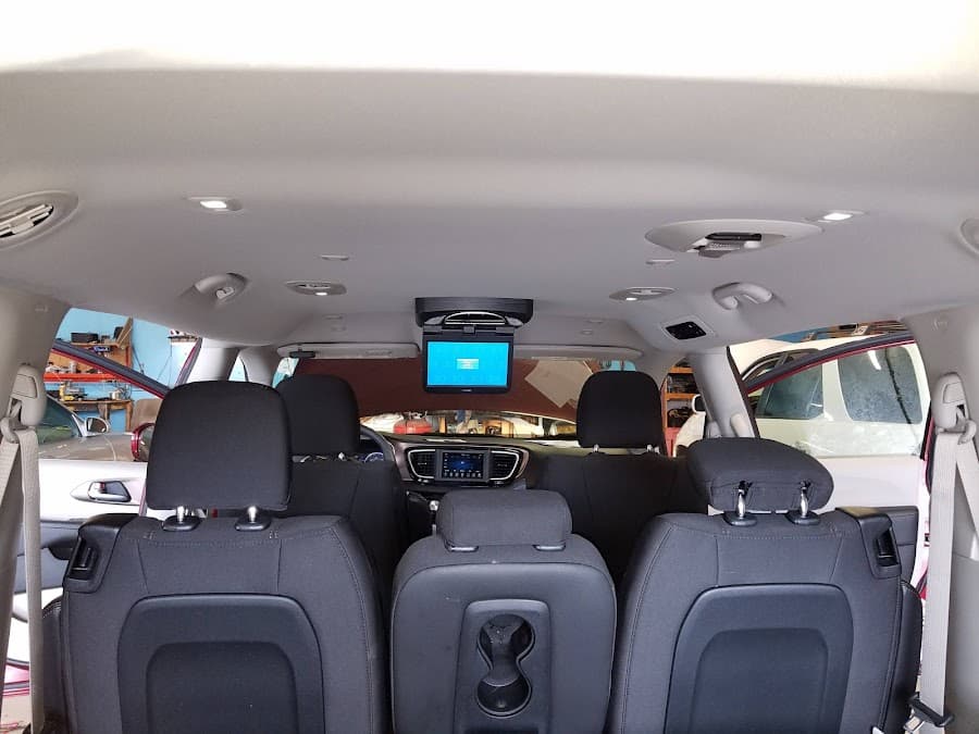 The Radio Shop image 10