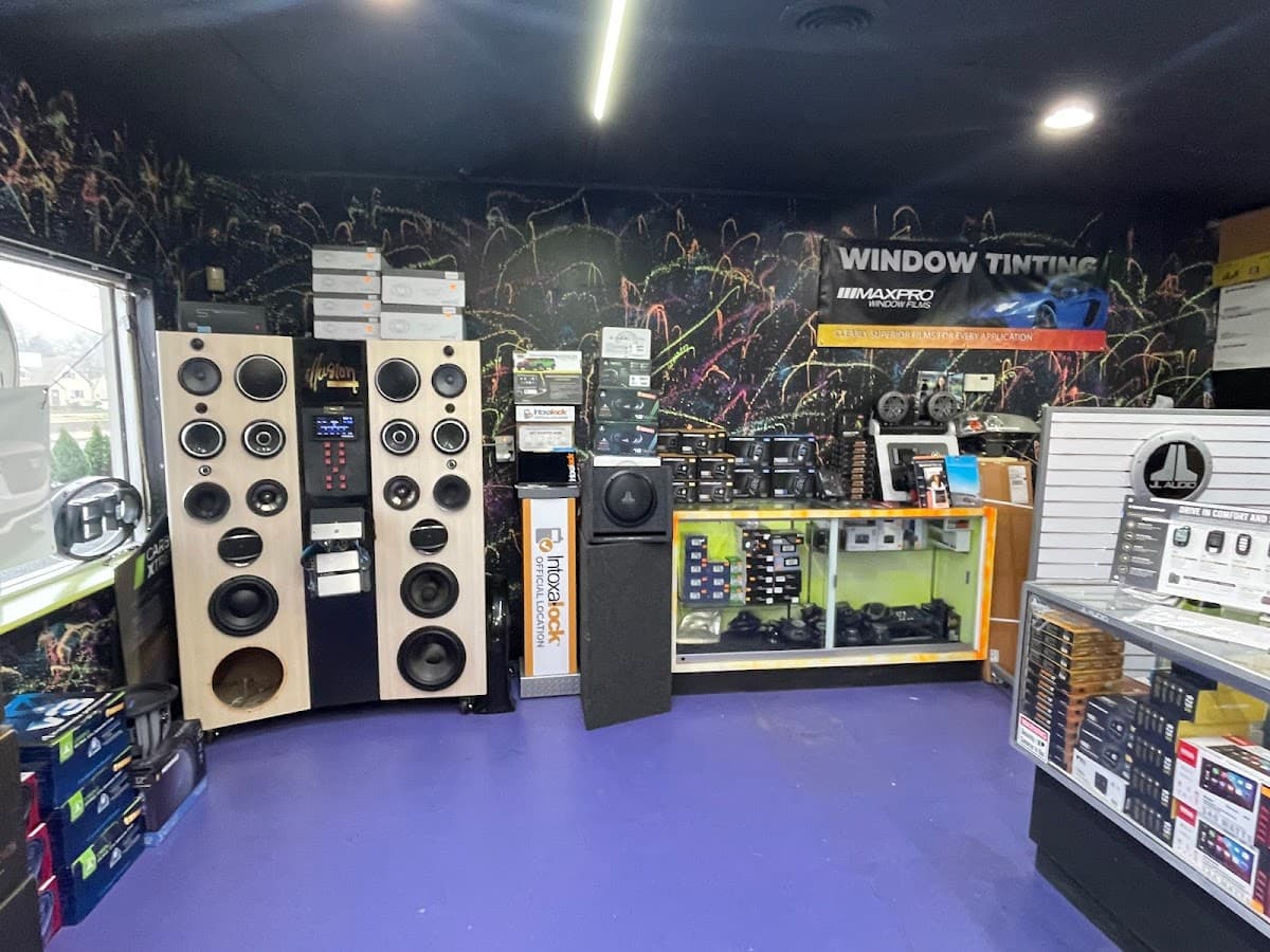 AudioSonic Car Stereo car audio shop in Brooklawn, New Jersey photo 3