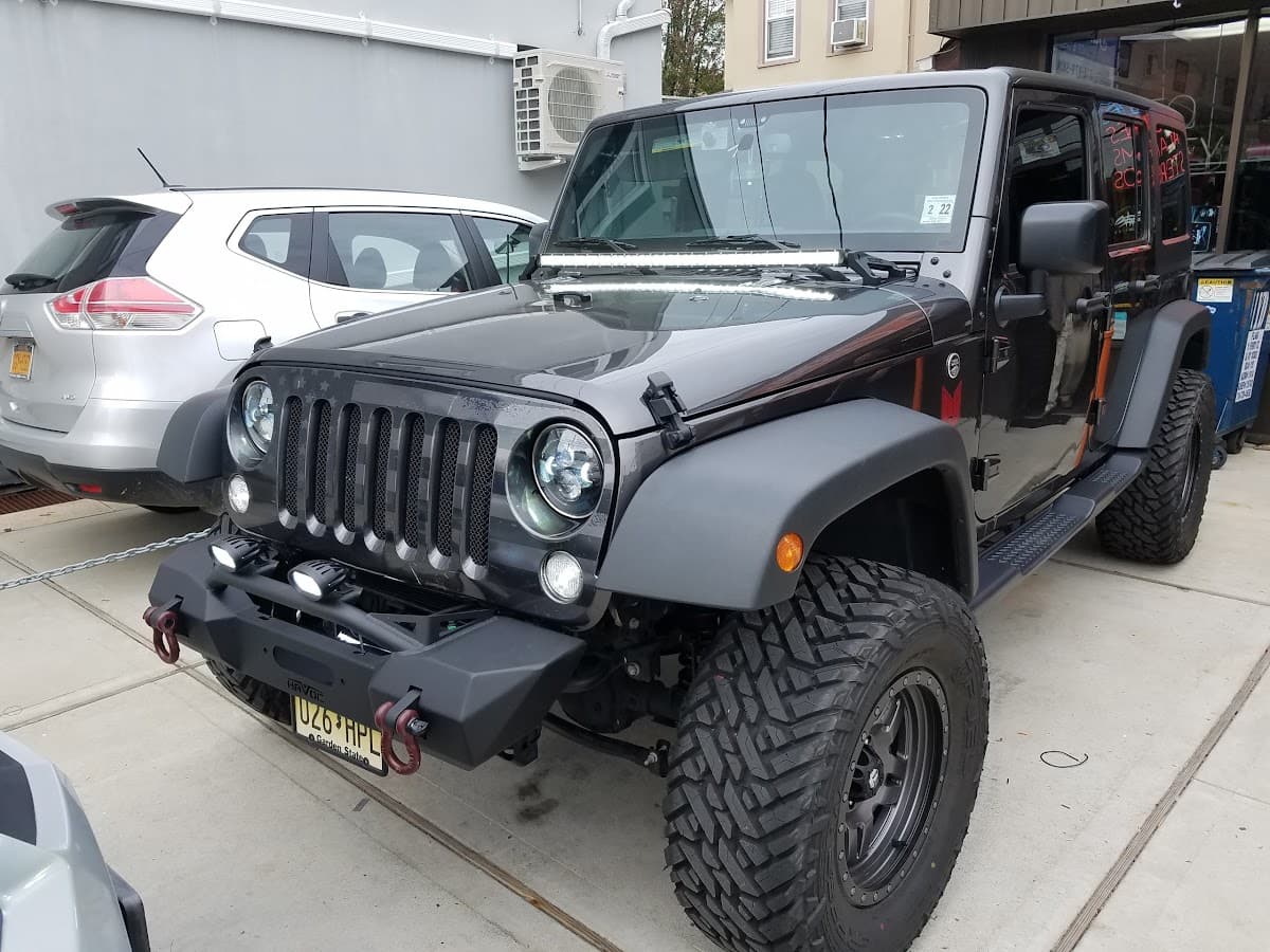 Car Tunes Customs image 4