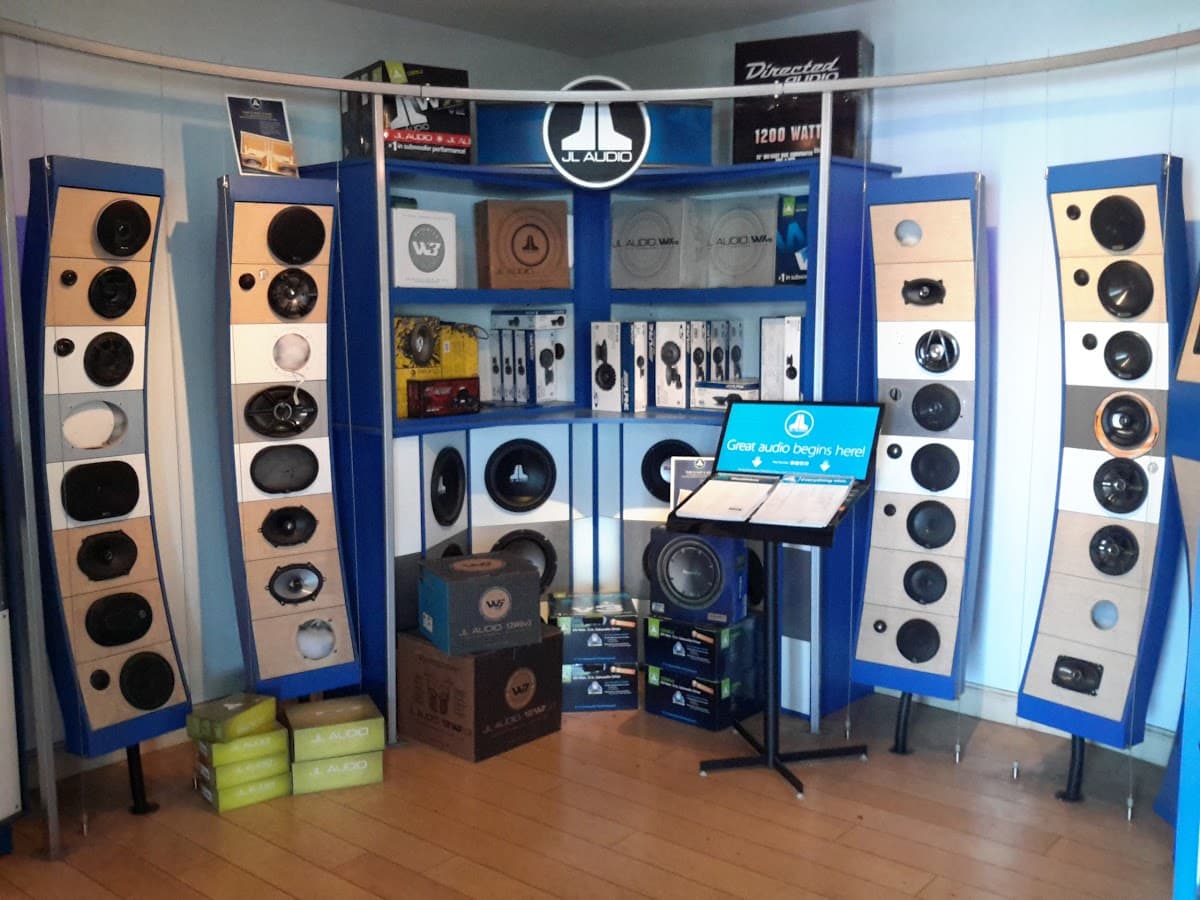 Ultimate Sound & Security car audio shop in Keyport, New Jersey photo 4