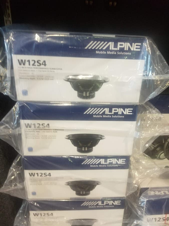 Audio 1 One car audio shop in West Valley City, Utah photo 9