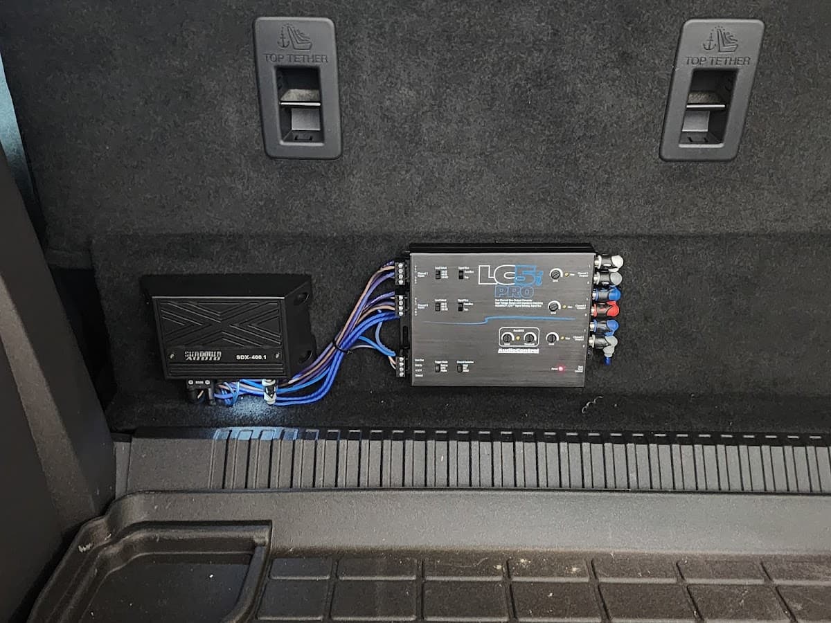 Custom Car Stereo car audio shop in Owensboro, Kentucky photo 5