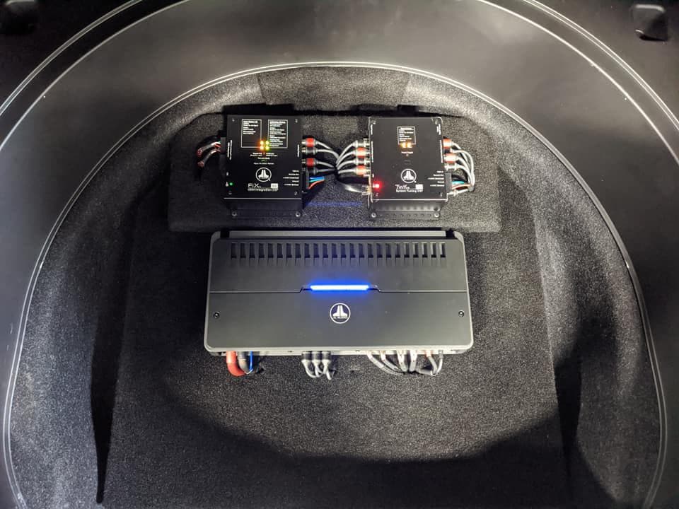 Evollusion Electronics & Accessories car audio shop in Export, Pennsylvania photo 6