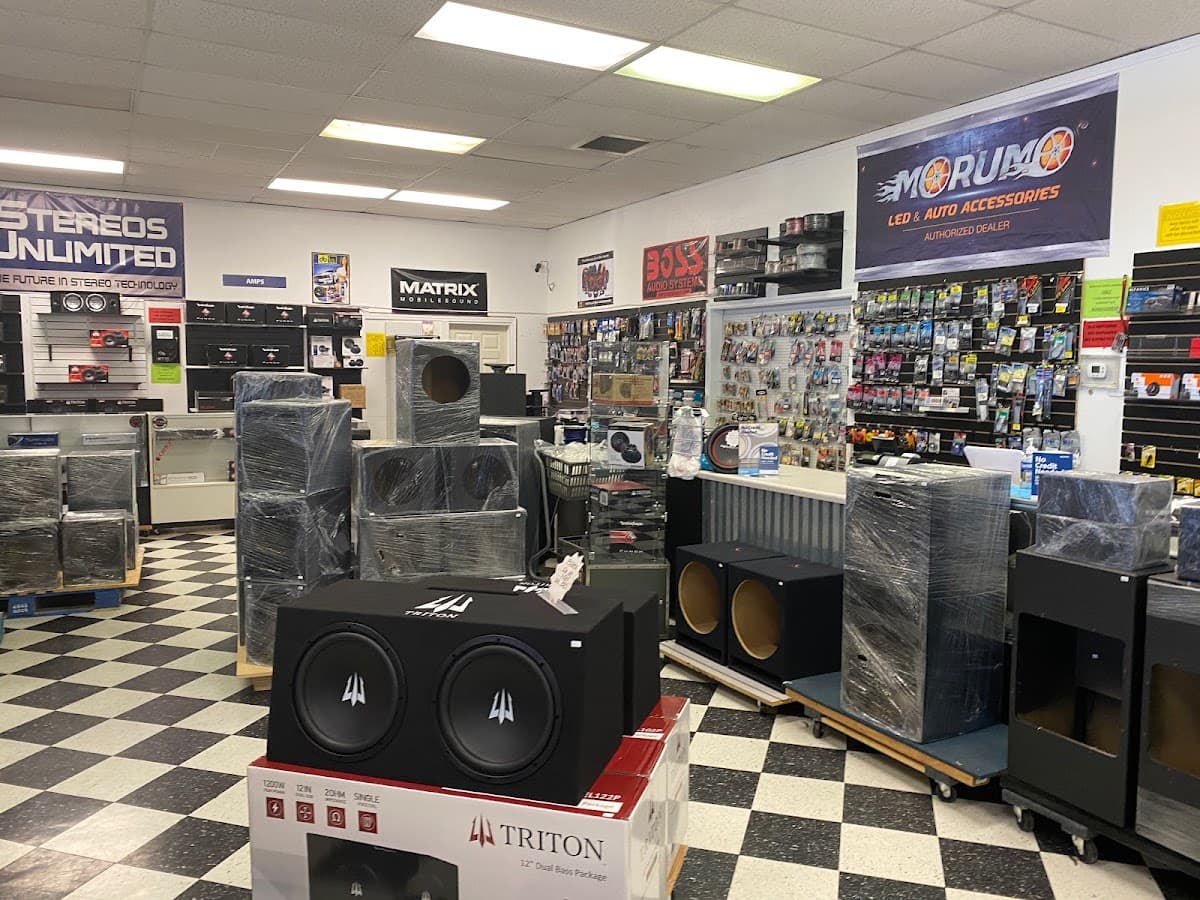 Stereos Unlimited image 8