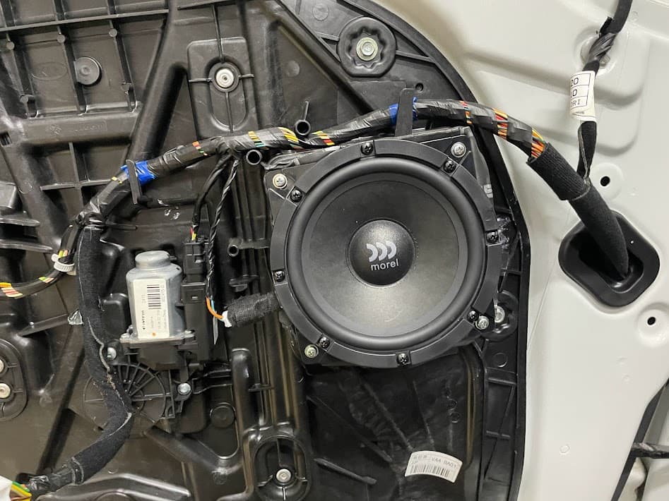 Unparalleled Audio car audio shop in Sterling, Virginia photo 4