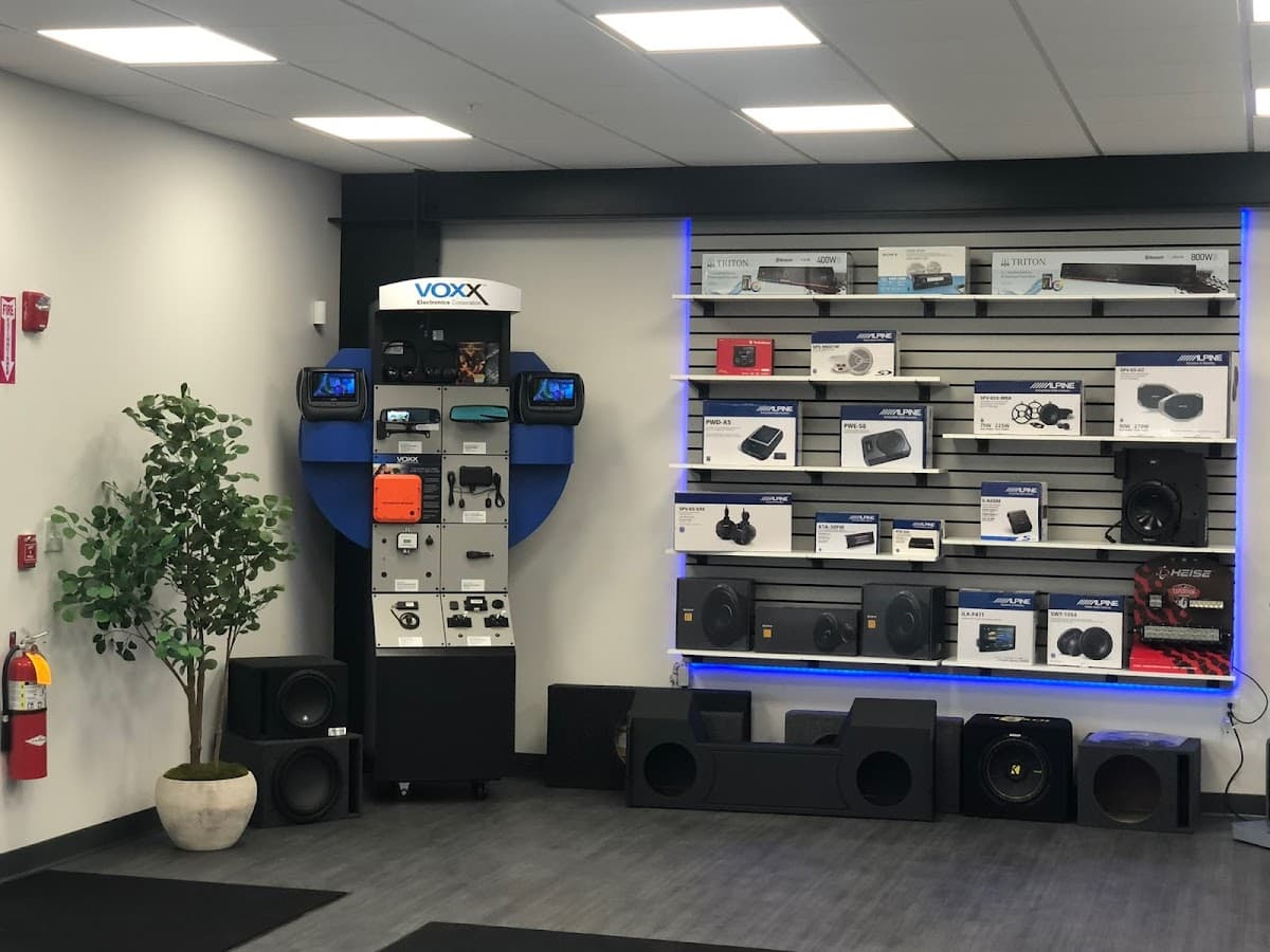 Auto Sound car audio shop in Scarborough, Maine photo 10