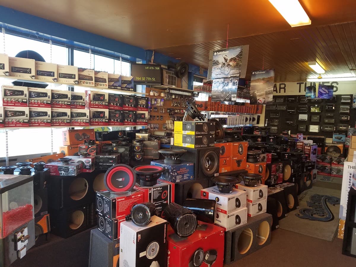 Car Tunes car audio shop in Grants Pass, Oregon photo 2
