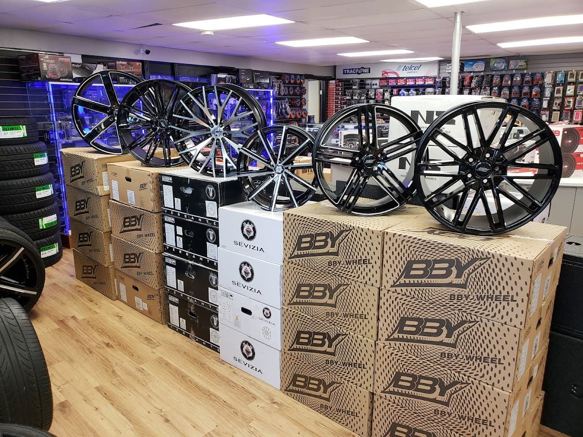 SMS Car Audio - Simple Mobile Solutions image 3