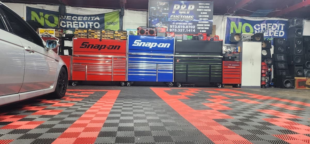 P&P CUSTOMS car audio shop in Paterson, New Jersey photo 10