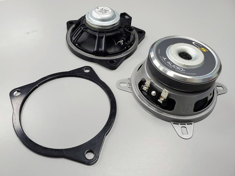 Audio Electronics image 4