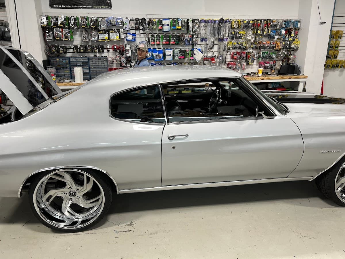 Sturgess Customs car audio shop in Lexington, South Carolina photo 7