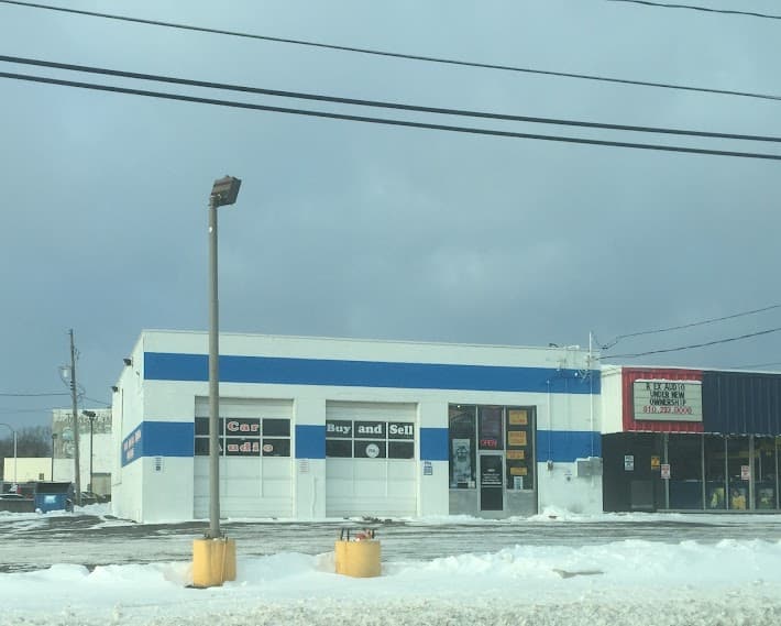 Rex Audio car audio shop in Flint, Michigan photo 10