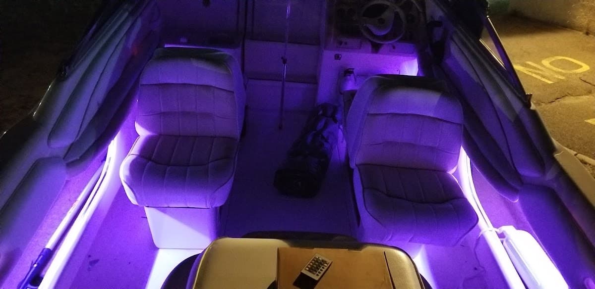 Custom Factory Installation car audio shop in Woodbury, New Jersey photo 8