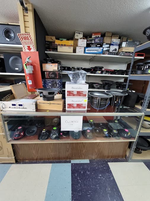 Audio Kingdom Inc car audio shop in Paducah, Kentucky photo 8