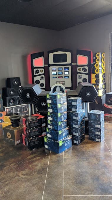 Stereo One Of Covington Pike car audio shop in Memphis, Tennessee photo 3