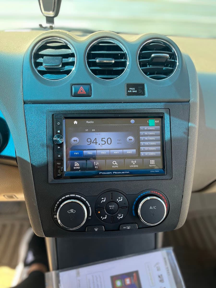 Car Audio ZO car audio shop in Minneapolis, Minnesota photo 4