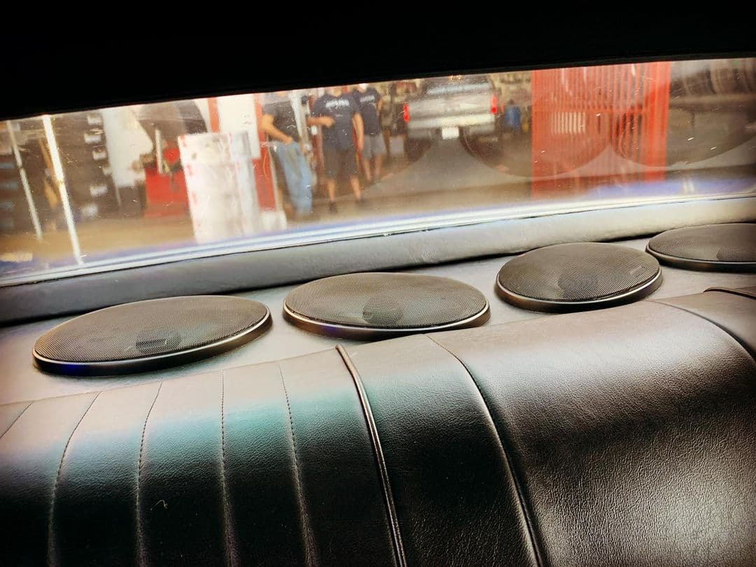 Onlinecarstereo image 3