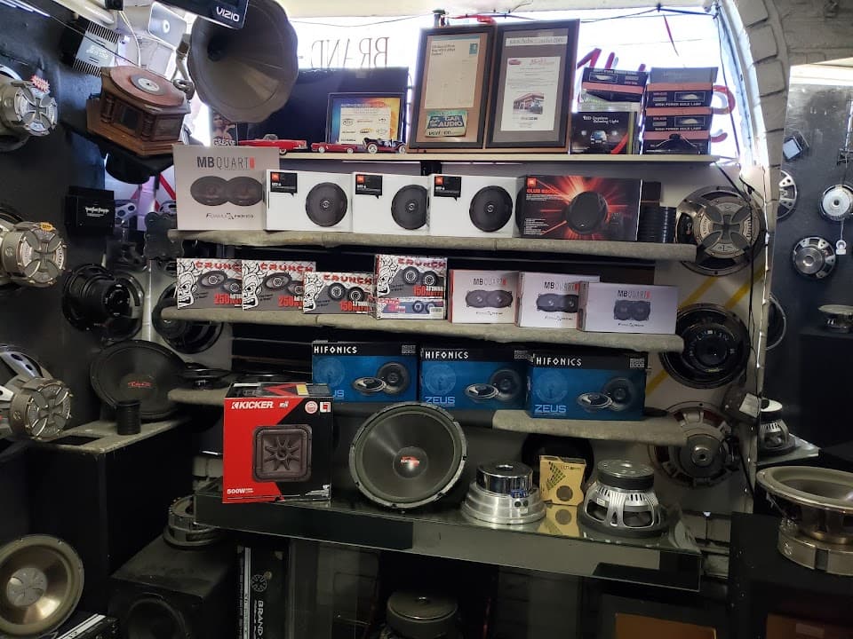 Bob's Car Audio & Electronics Incorporated image 3