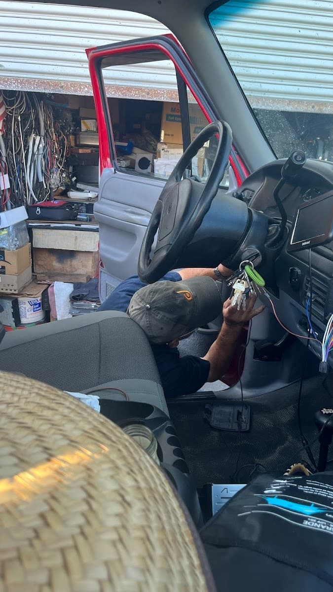 Gran-Prix Auto Stereo image 7