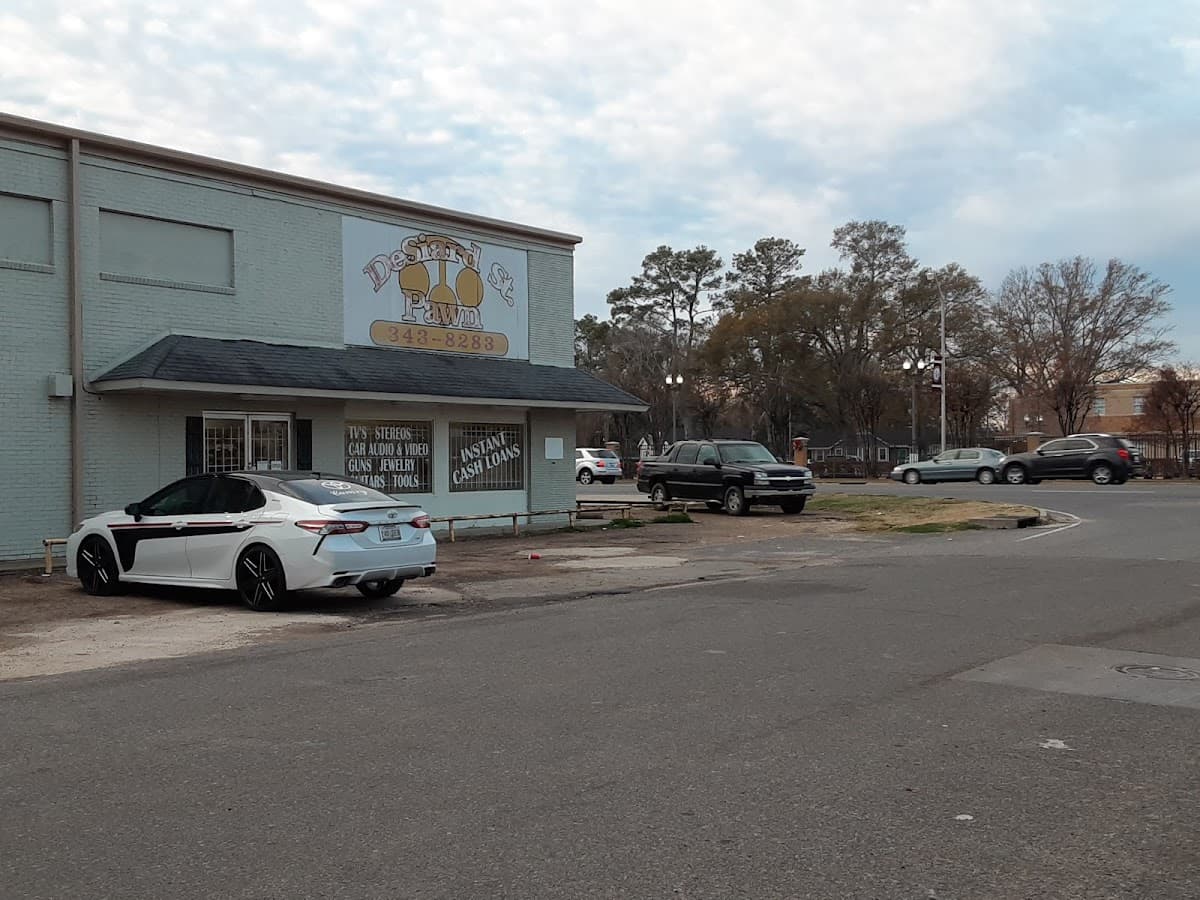 Desiard St Pawn & Car Audio image 2