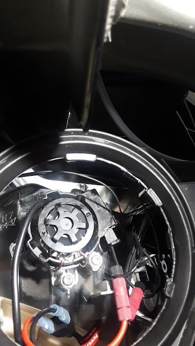 International Auto Radio image 7