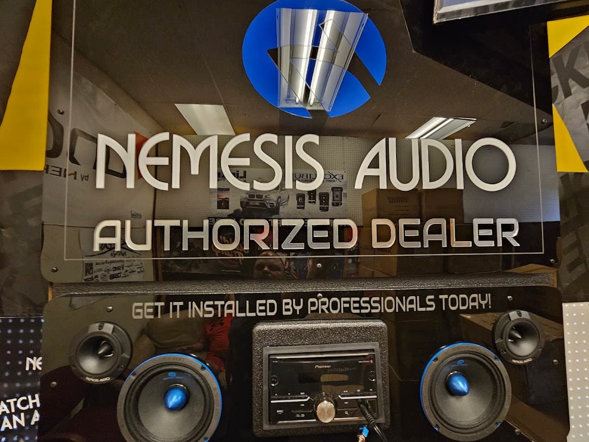 Moon Car Stereo image 4