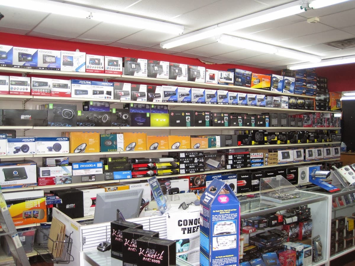 Mega Sound car audio shop in Nashville, Tennessee photo 8