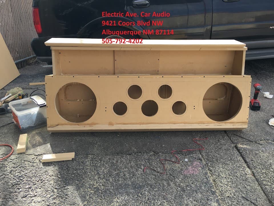 Electric Avenue car audio shop in Albuquerque, New Mexico photo 9