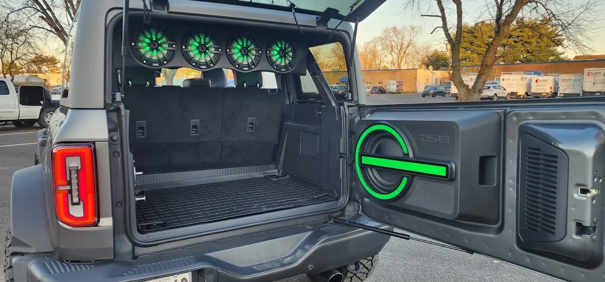 RR Audio car audio shop in Pennsauken Township, New Jersey photo 6