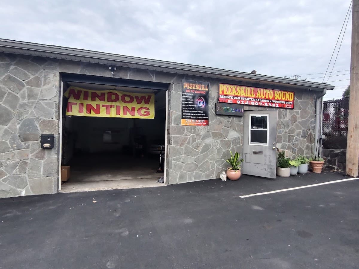 Peekskill Auto Sound image 9