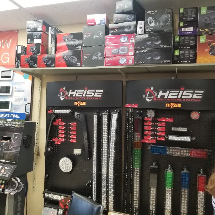 Bumper to Bumper Car Audio car audio shop in Freehold, New Jersey photo 10