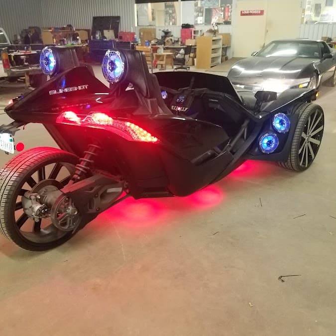 Loud Noises Car Audio image 2