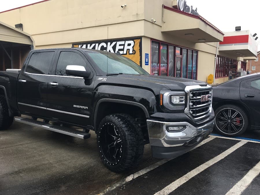 Valencia Car Audio image 7