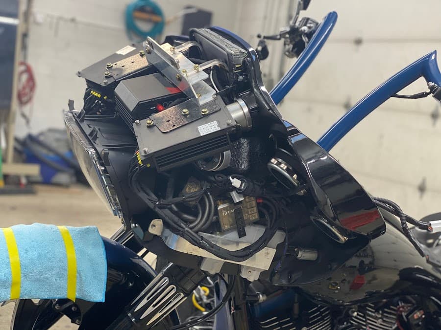 Car Audio Pittsburgh - Cazillia Audio car audio shop in Pittsburgh, Pennsylvania photo 9