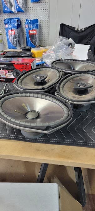 Auto Trends Audio, Tint, & Acc. image 8