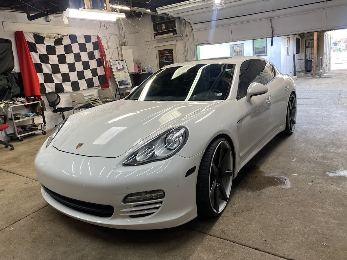 Auto Sound & Security car audio shop in Philadelphia, Pennsylvania photo 5