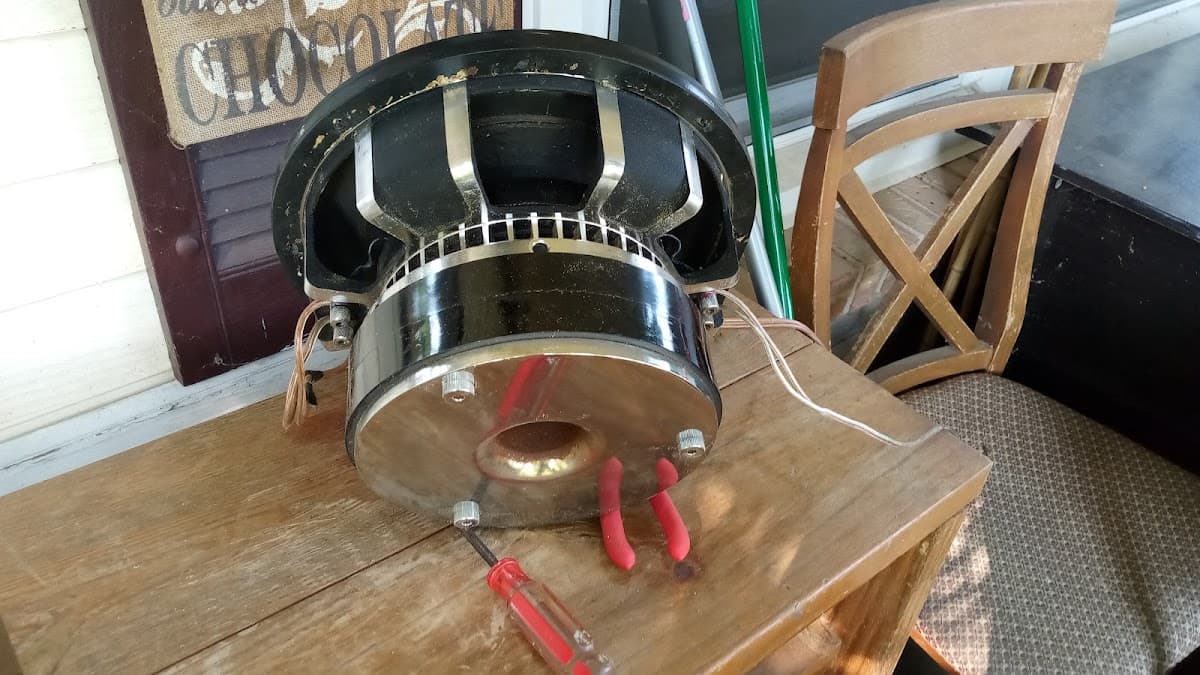 Bass Brother's Car Audio car audio shop in Clarksville, Tennessee photo 7