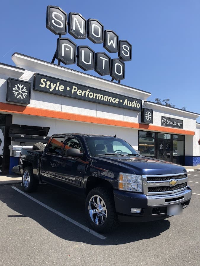 Snow's Auto car audio shop in Spokane, Washington photo 4