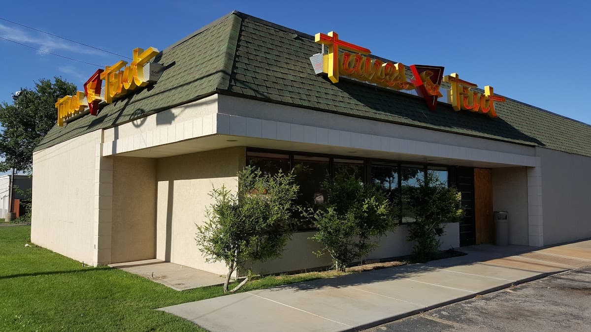 Tunes & Tint image 4