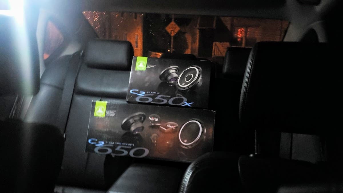 Mobile Sound & Alarm Co Inc car audio shop in Pennsauken Township, New Jersey photo 6