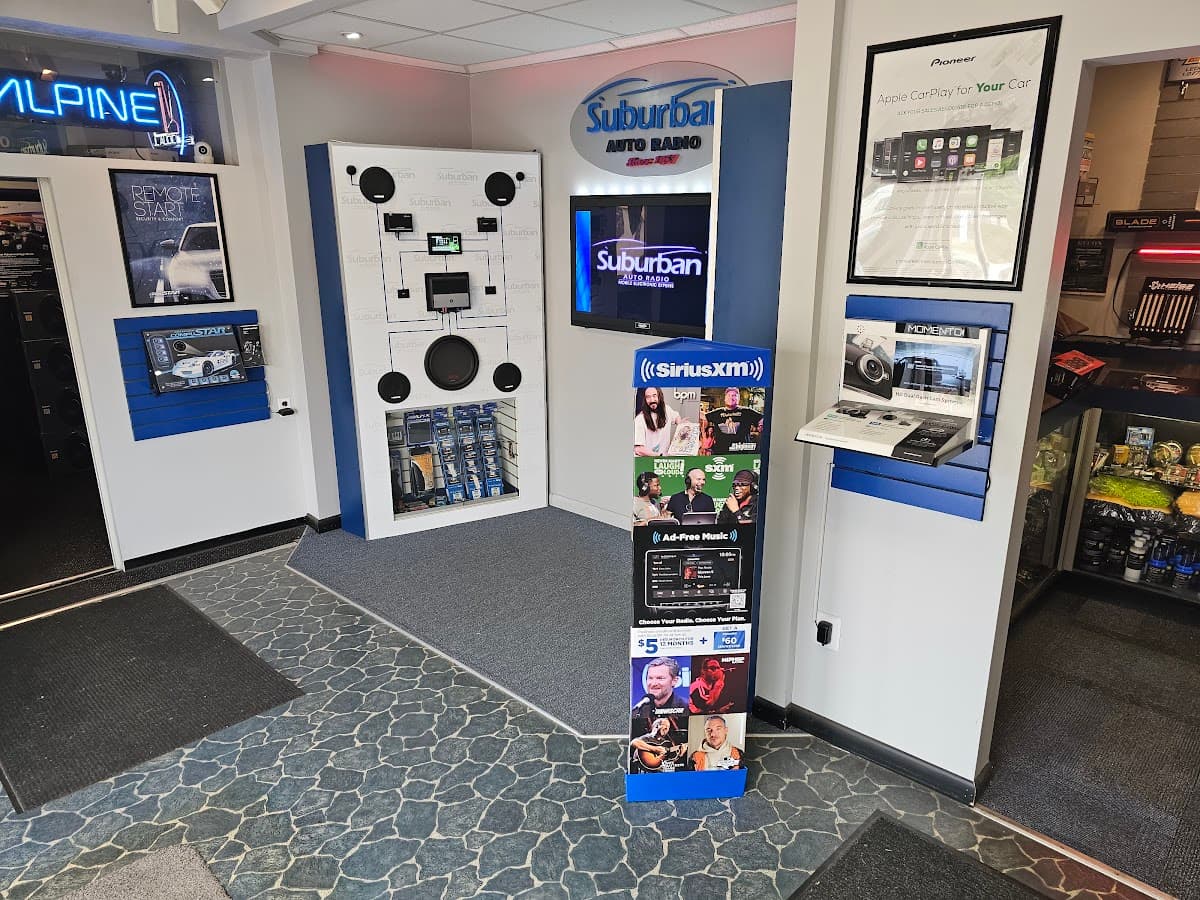 Suburban Auto Radio car audio shop in Oaklyn, New Jersey photo 7