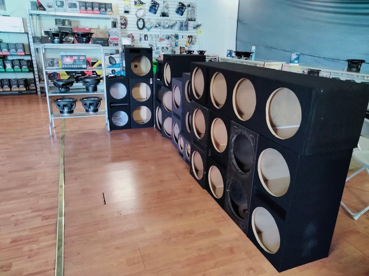 Takuache Car Audio image 6