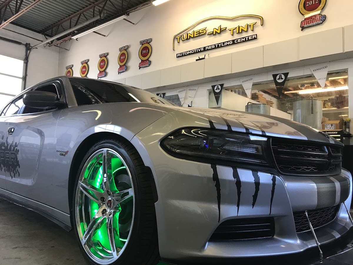 Tunes-N-Tint image 7