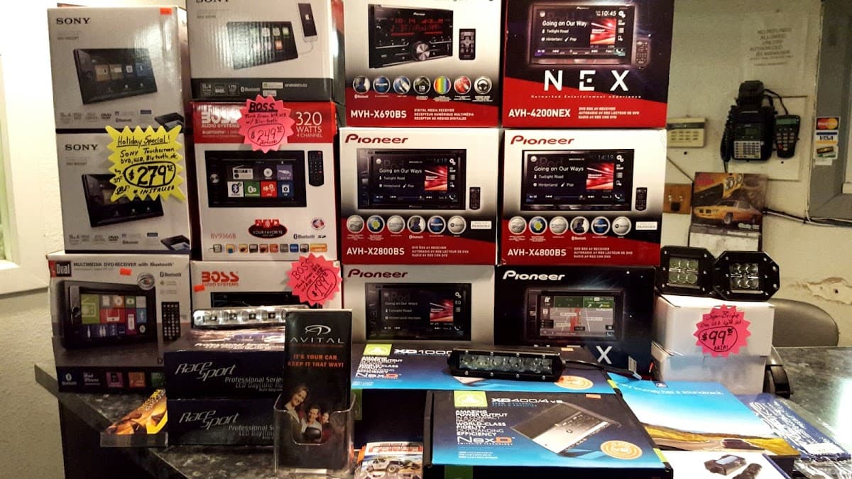 Pro Car Stereo car audio shop in Roseburg, Oregon photo 4